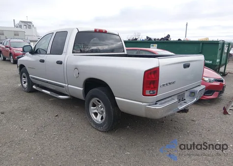 2004 Dodge Ram 1500 z USA, uszkodzony, nr VIN 3D7HA18Z42G194352